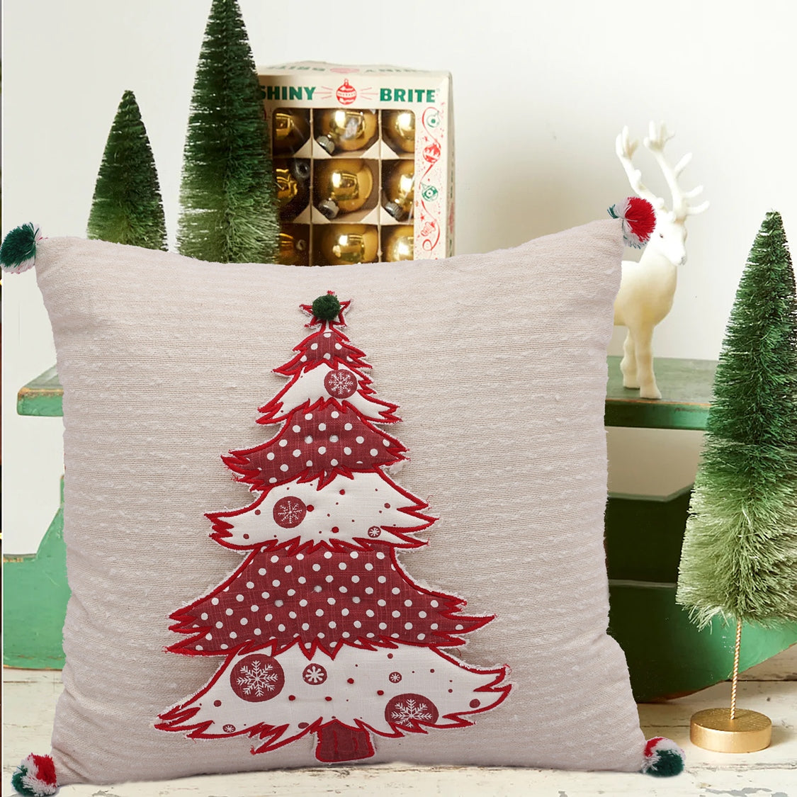 White X-mas Tree Cotton Slub Woven Cushion Cover
