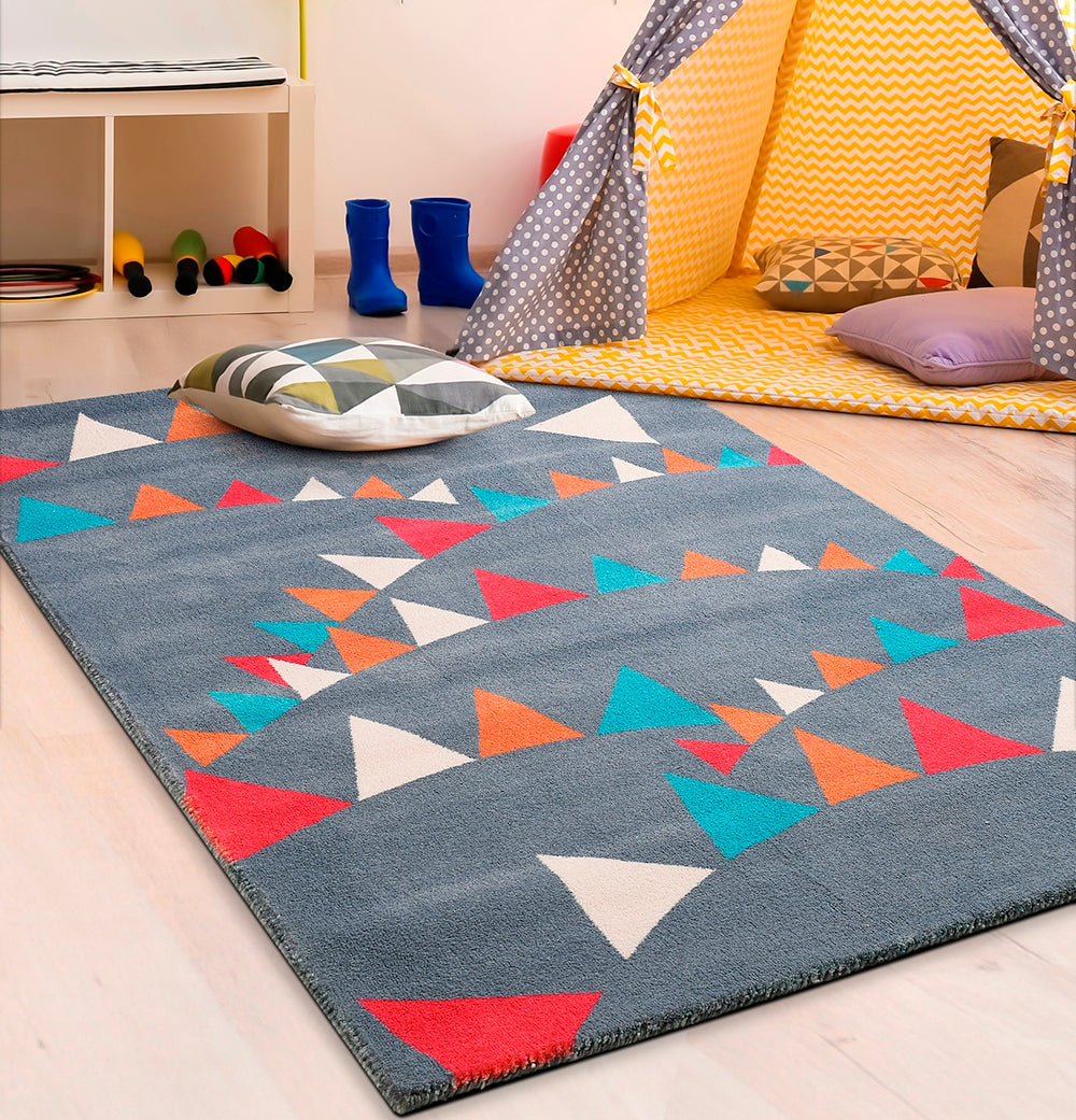 STREAMERS RUG