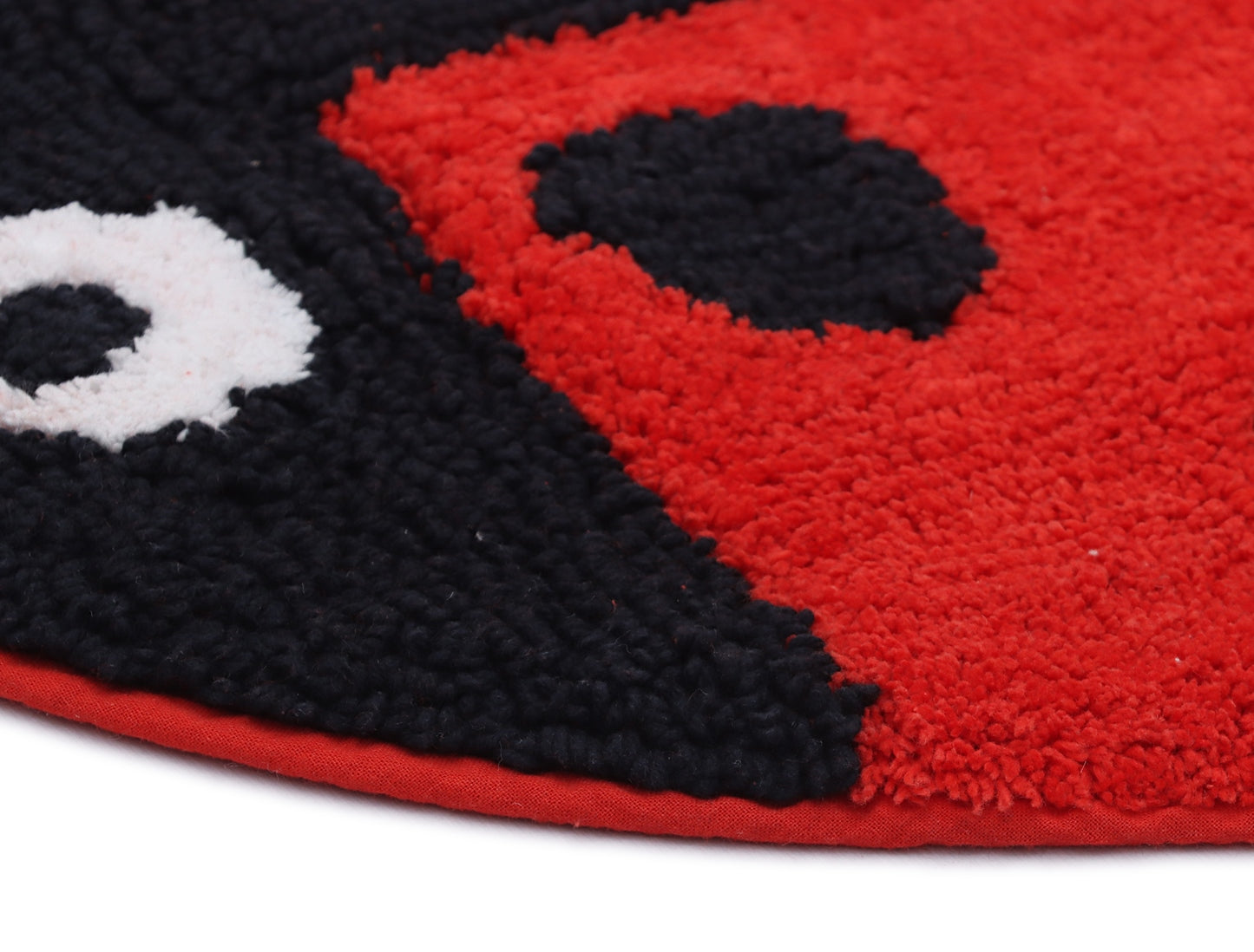 Black and White Cotton Ladybug Bathmat