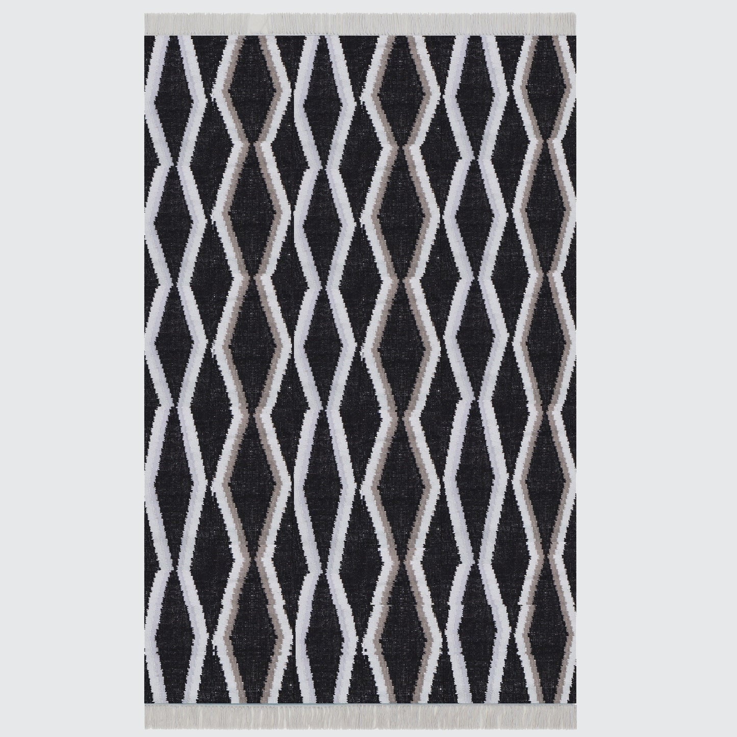 Black and Ivory Hand Woven PET Rug - 5'x8'