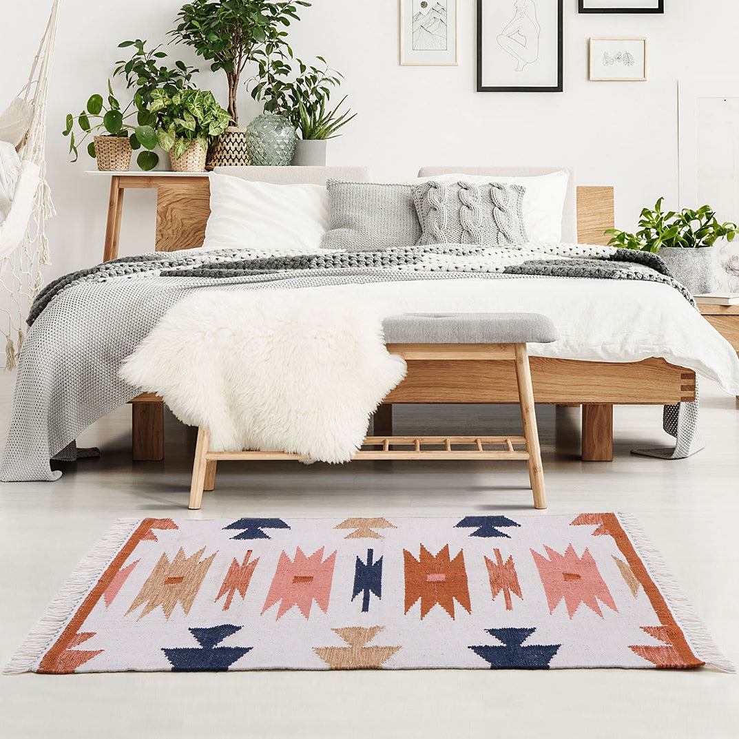Hand Woven PET Rug - 3'x5'