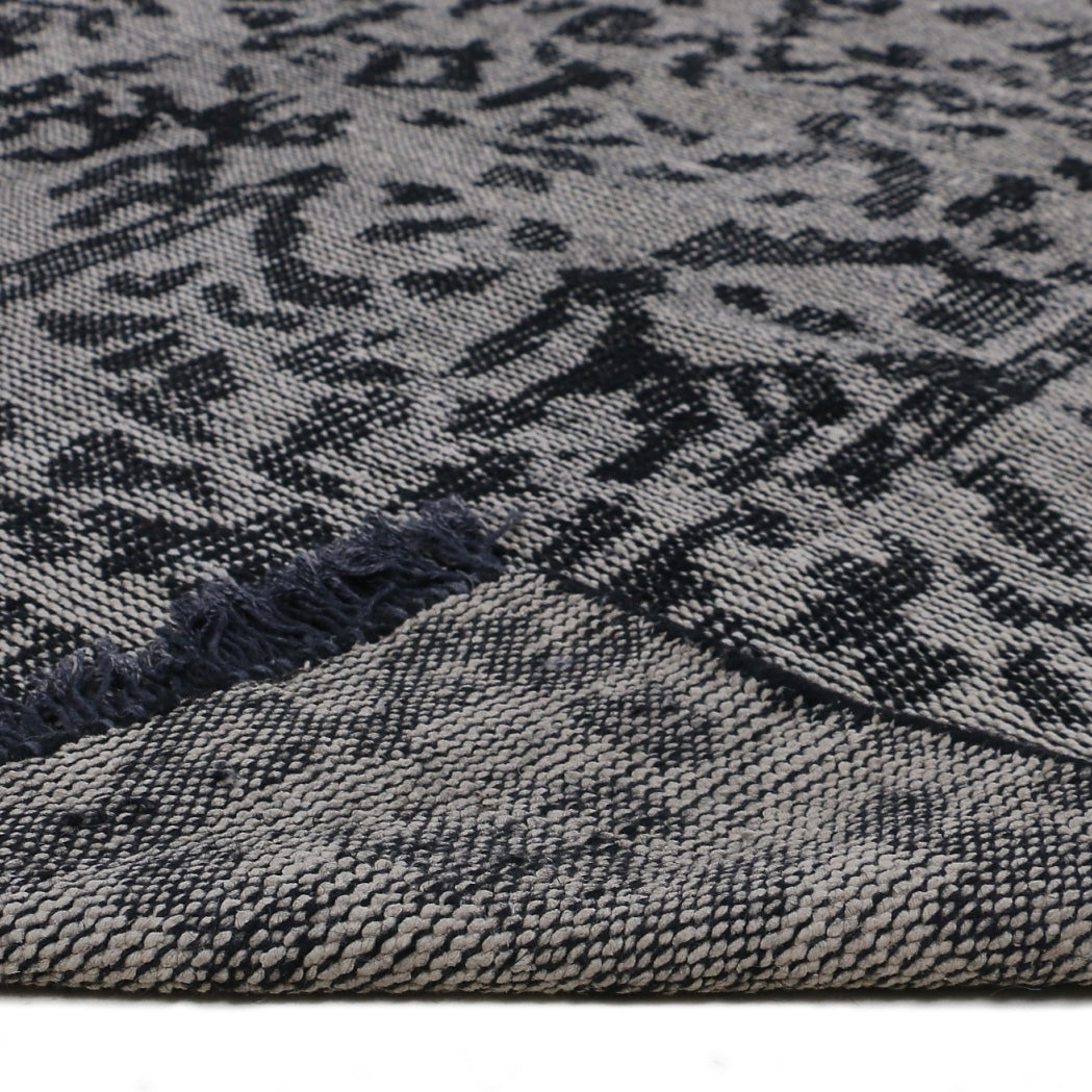 Hand Woven Wool Rug - 6'x9'