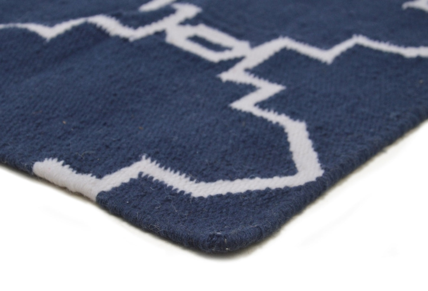 Hand Woven PET Rug - 5'x8'