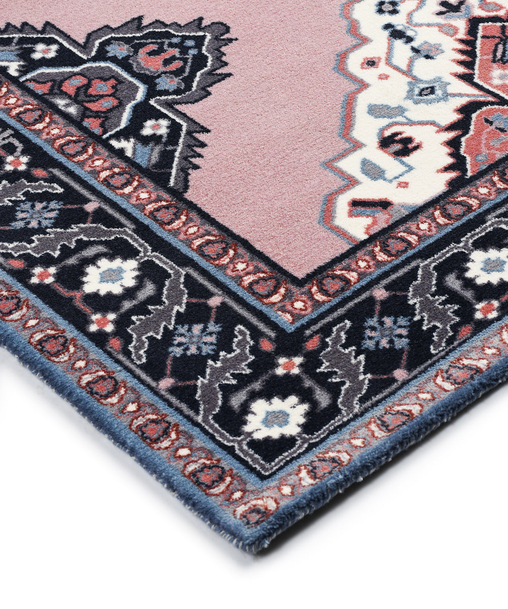 ARYA RUG