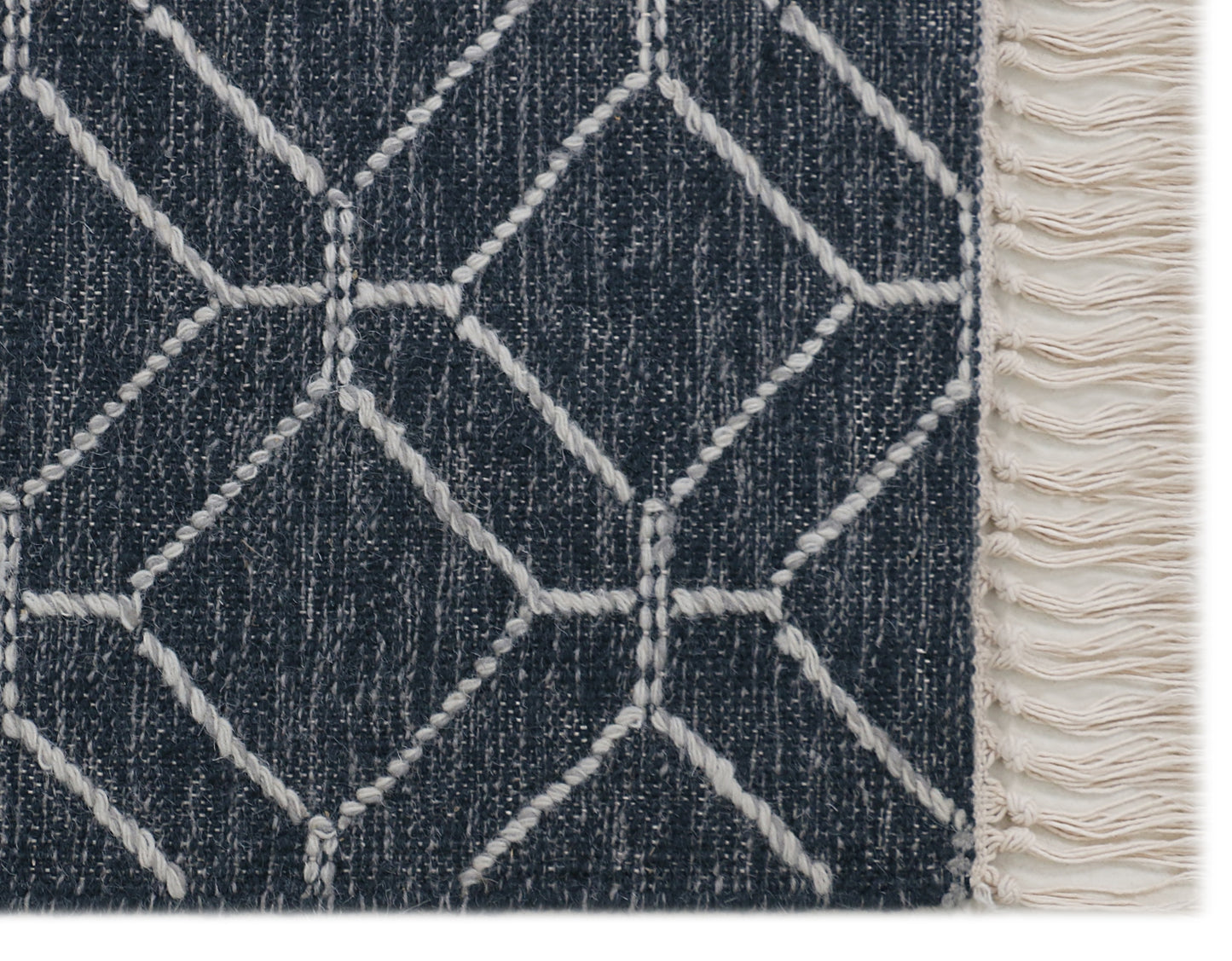 Hand Woven Rug - 5'x7'