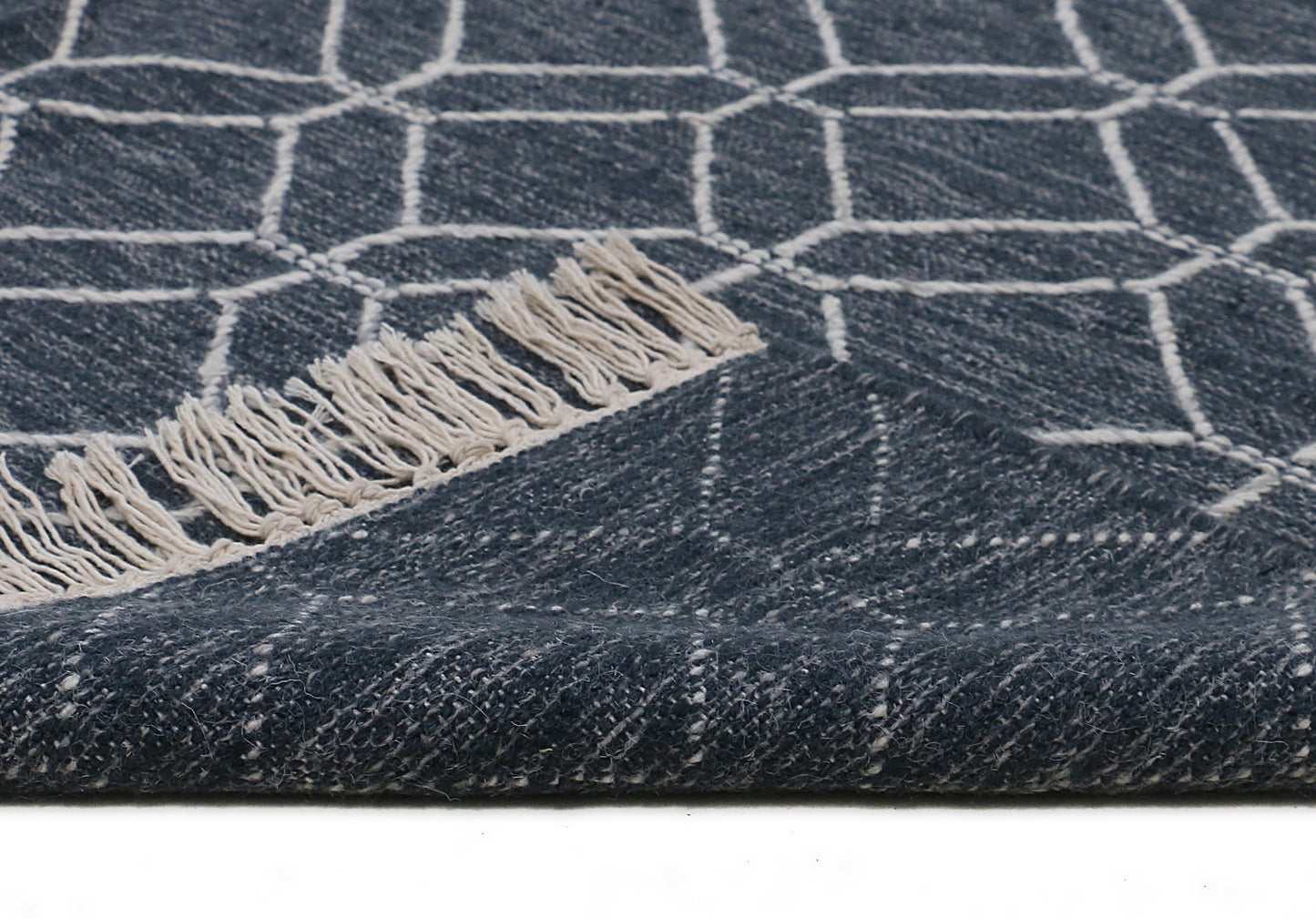 Hand Woven Rug - 5'x7'