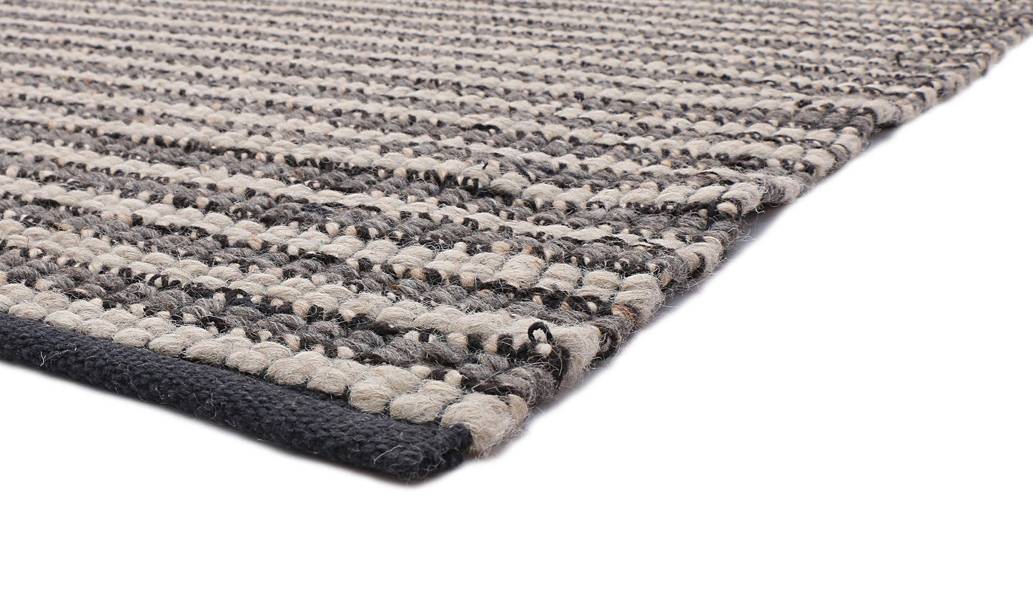 Grey and Natural Hand Woven Wool Rug - 3'x5'