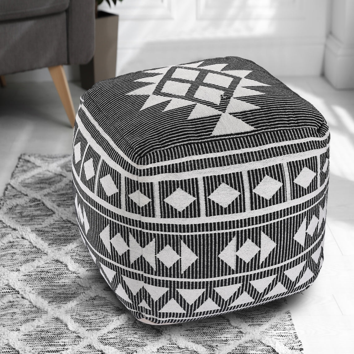 Black & White Knitted Pouf