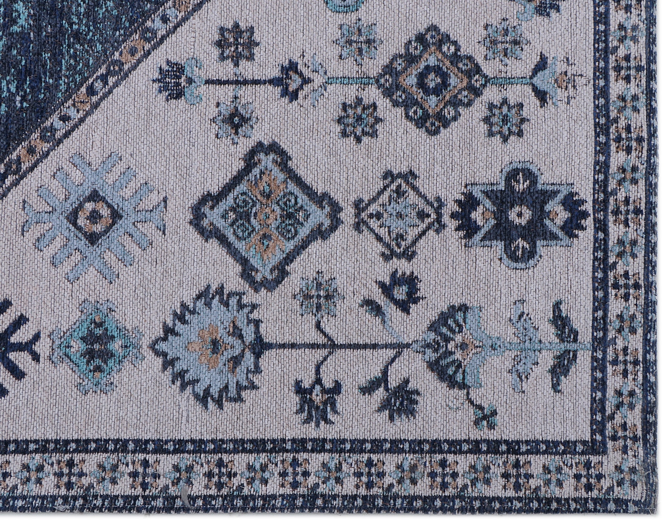 Jacquard Woven Chenille Rug - 5'x8'