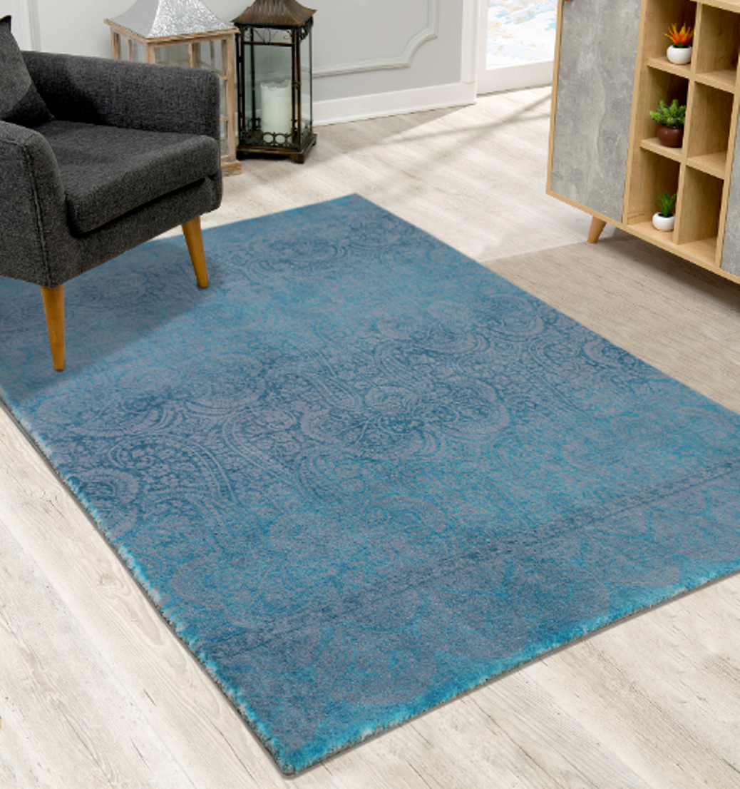 GRADIENT RUG
