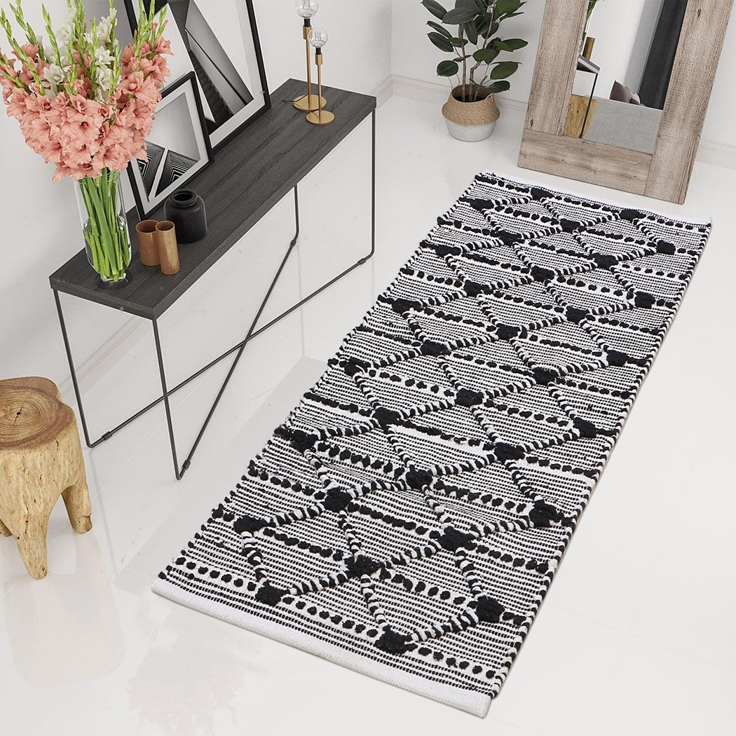 Hand Woven Cotton Rug - 2'x5'