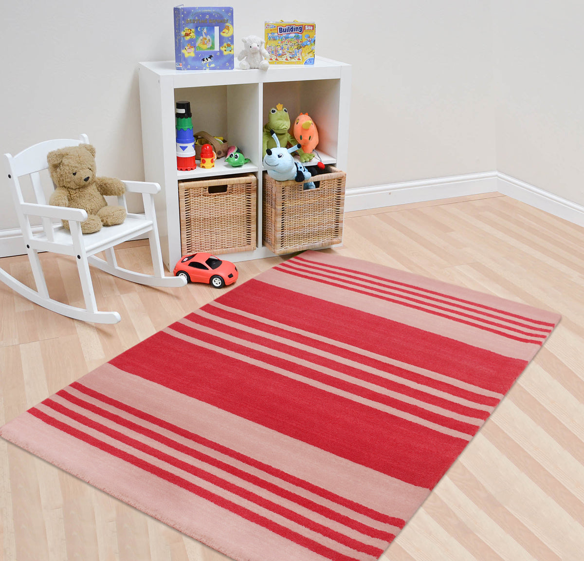 NON SYMMETRIC STRIPE RUG