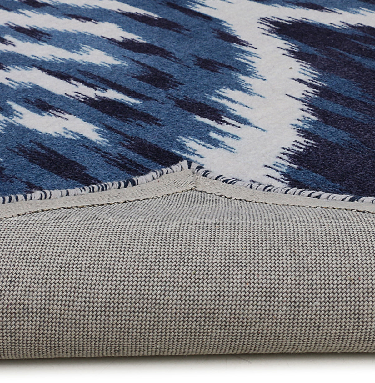 CROWN IKAT RUG