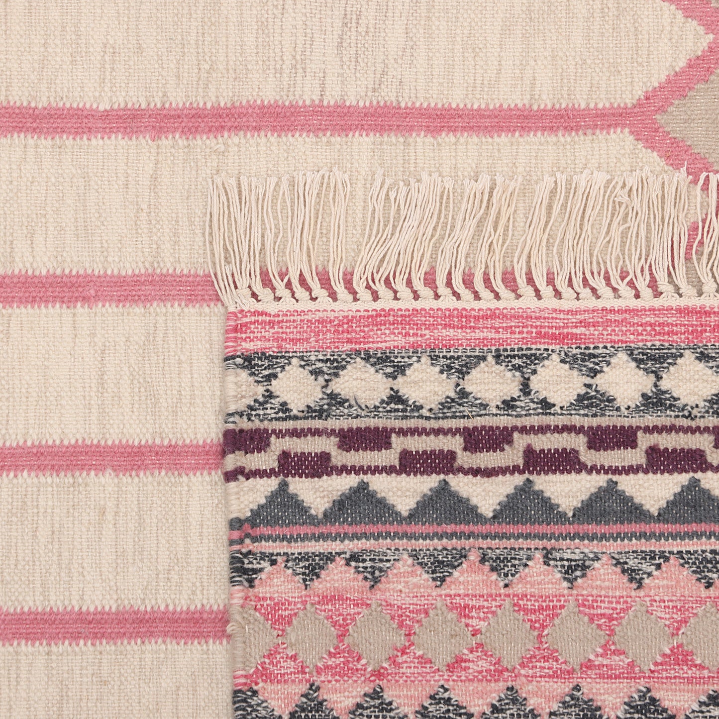 Pink Hand Woven Wool Kilim- 3'x5'