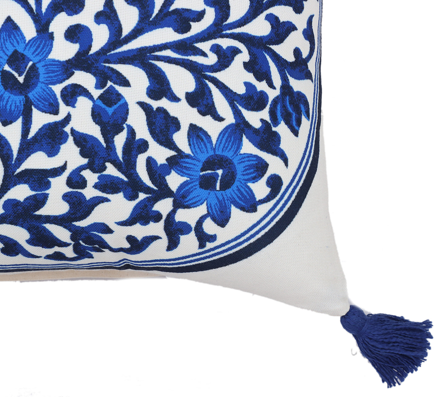 White & Blue Polyester Cushion Cover